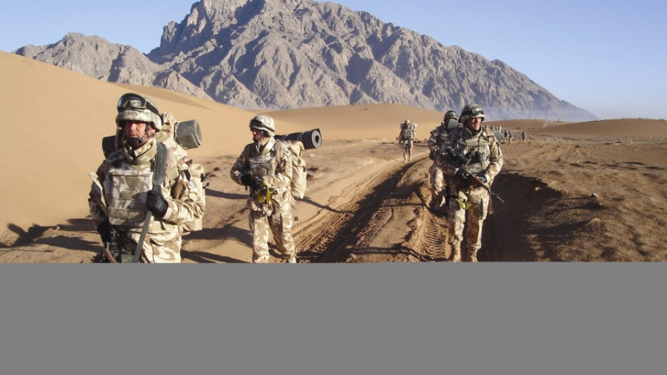 НАТО остава с мисия в Афганистан | StandartNews.com