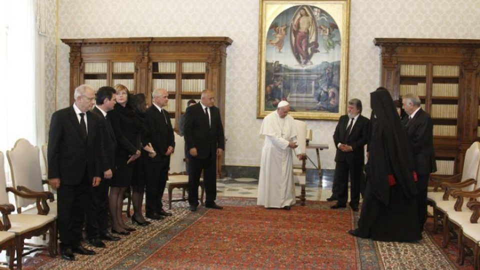 Папата благослови България за 24 май (ОБЗОР) | StandartNews.com
