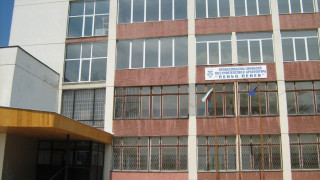 Искат да закрият строителната гимназия в Добрич