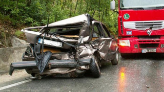 Един загинал след тежка катастрофа на пътя Кричим-Пловдив