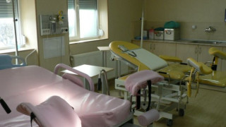 Понижиха родилните на още 10 болници