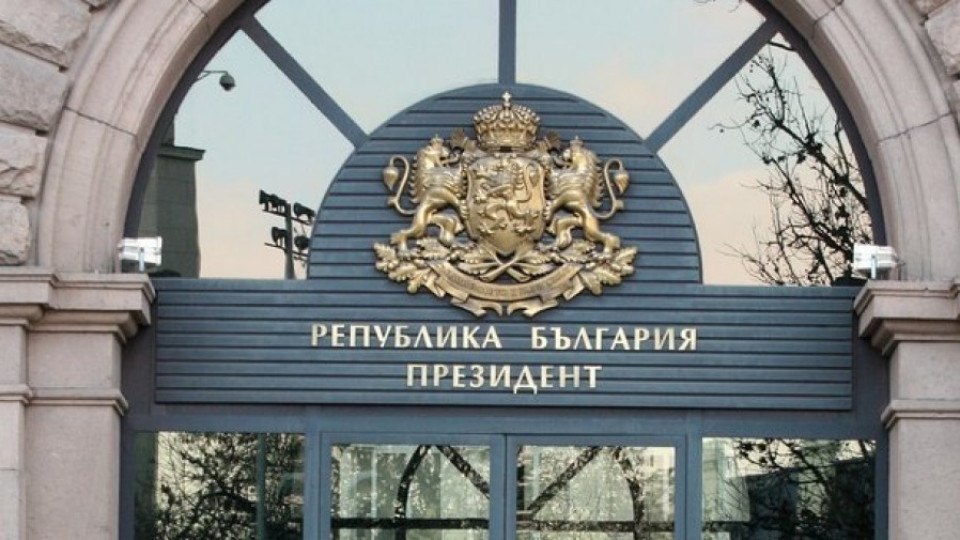 Президентството: Плевнелиев има пълно право да предложи референдум | StandartNews.com