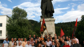 Честваха 25 години от възстановяването на ВМРО