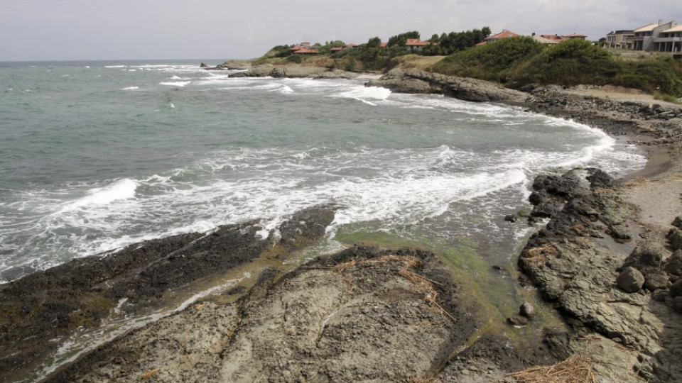 С бункеровачи и буйове мерят водите на Черно море | StandartNews.com