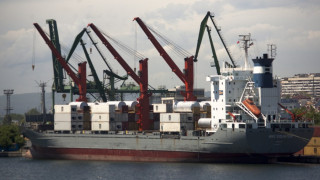 Кораби превръщат дъното на Черно море в бунище