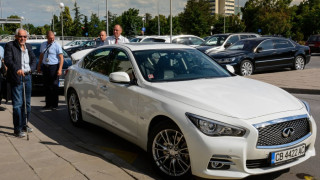 Infiniti Q50 Adeyaka посрещна Джилберто Мендоса