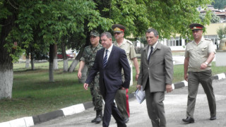 Натискаме Гърция за мините от Горни Лом