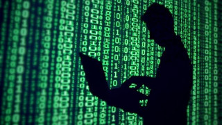 Хакери атакуваха американското разузнаване 
