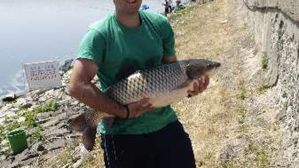 Старозагорец спечели състезанието по риболов на "ТЕЦ Марица - изток 2" | StandartNews.com