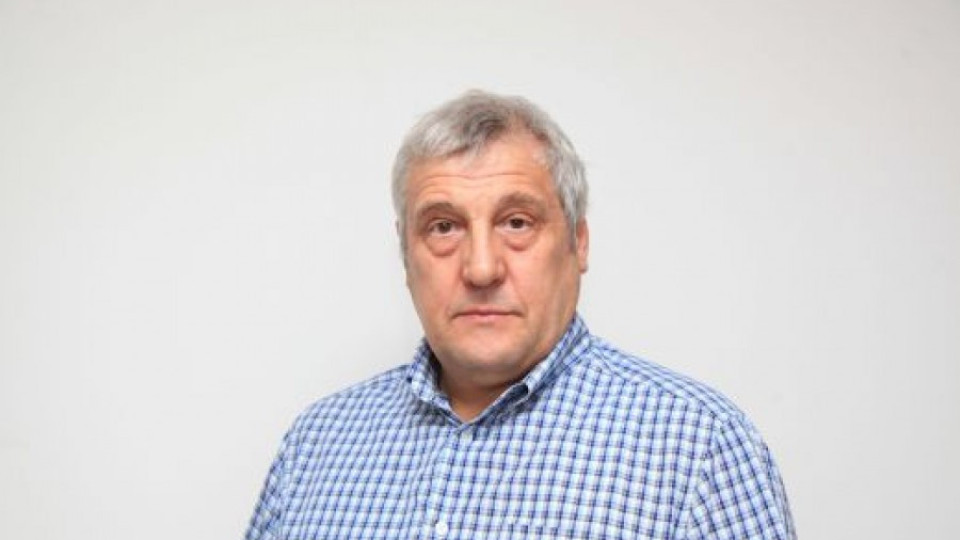 Министър Ненчев уволни шефа на кабинета си | StandartNews.com