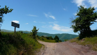 Симитли иска път и КПП до Македония 
