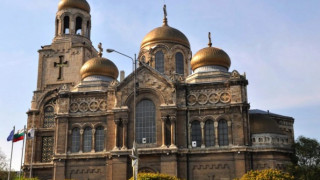 Безплатни турове с гид  до забележителностите на Варна