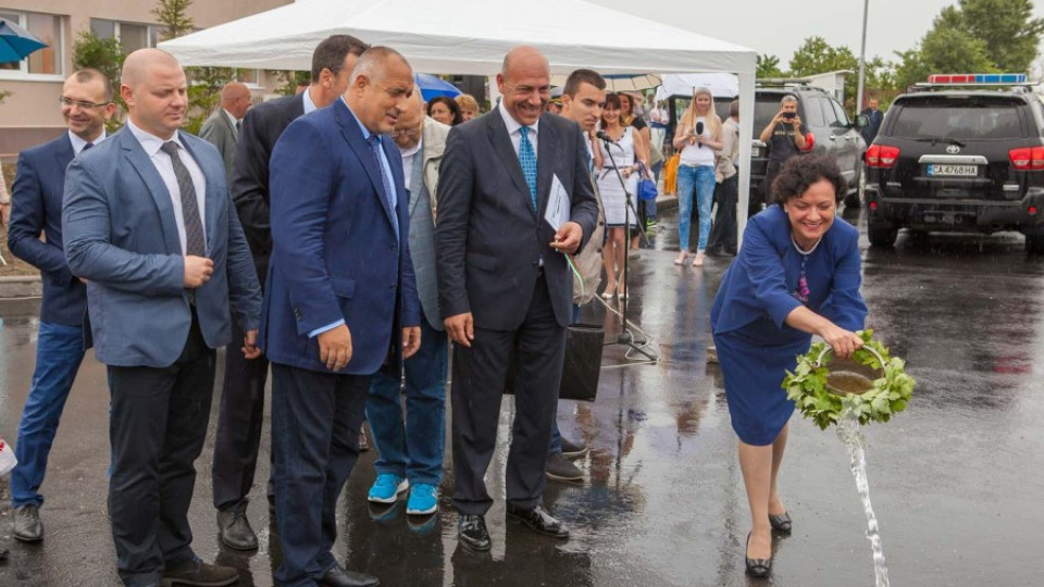 Борисов върна ИАРА в Бургас | StandartNews.com