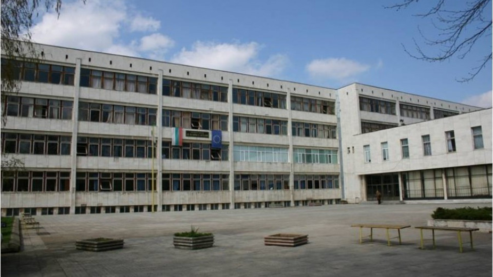 В Добрич закриват паралелки след 7 клас, няма достатъчно записали се  | StandartNews.com