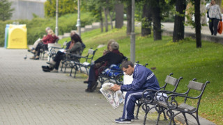 От 1 юли: Вдигат пенсии и заплати