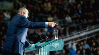 Бойко иска програма и  отчет от кметовете си