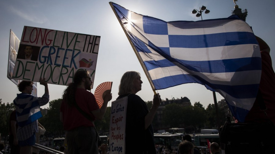 Гърция официално е във фалит | StandartNews.com