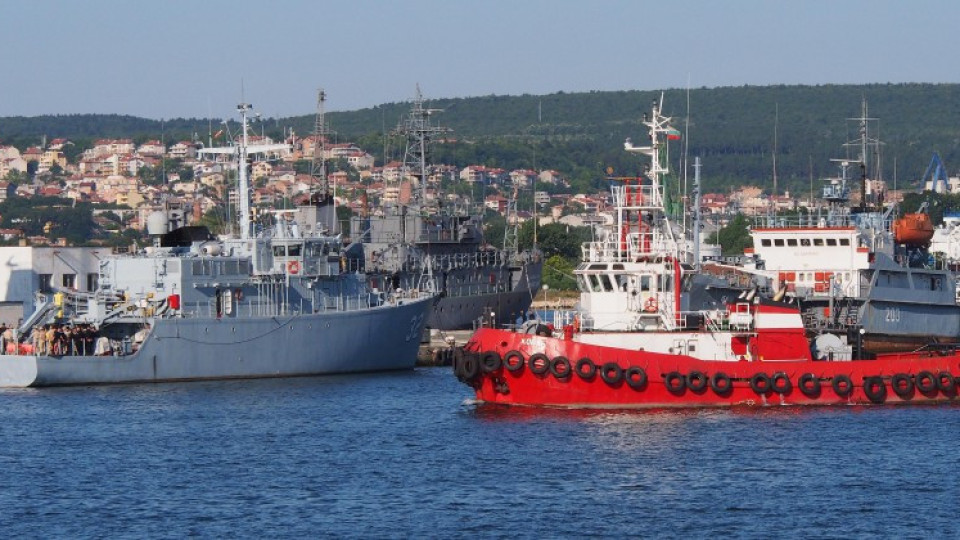Щатски миноносец и турска подводница в "Бриз 2015" | StandartNews.com