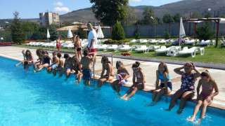 150 деца в Момчилградско ще се учат да плуват през летните месеци 