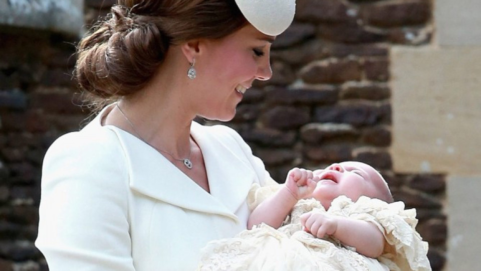 Кръстиха принцеса Шарлот | StandartNews.com