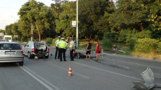 Мотористи влязоха в багажника на "Шкода"