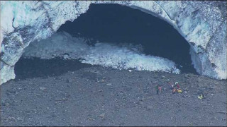 Ледена пещера се срути в САЩ, един починал и трима ранени