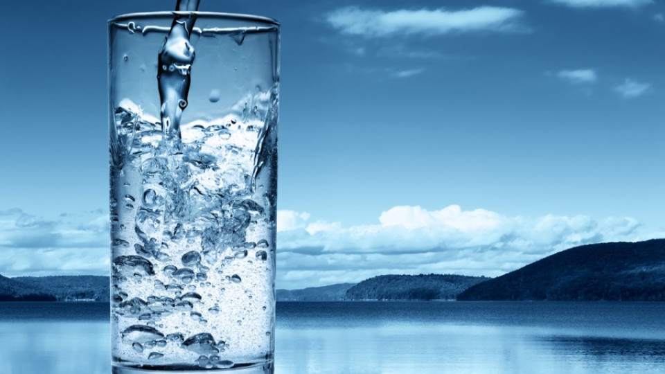 Община раздава минерална вода в жегите | StandartNews.com