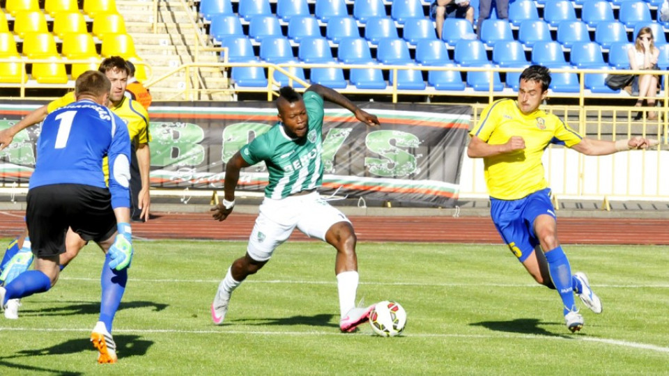 Литовците се отказаха от официалната си тренировка на стадион "Берое" | StandartNews.com