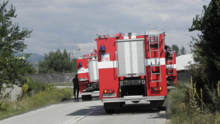 Пожар гори близо до полигон Змеево