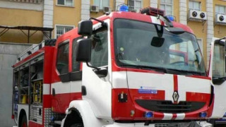 Пожар гори в бургаски завод