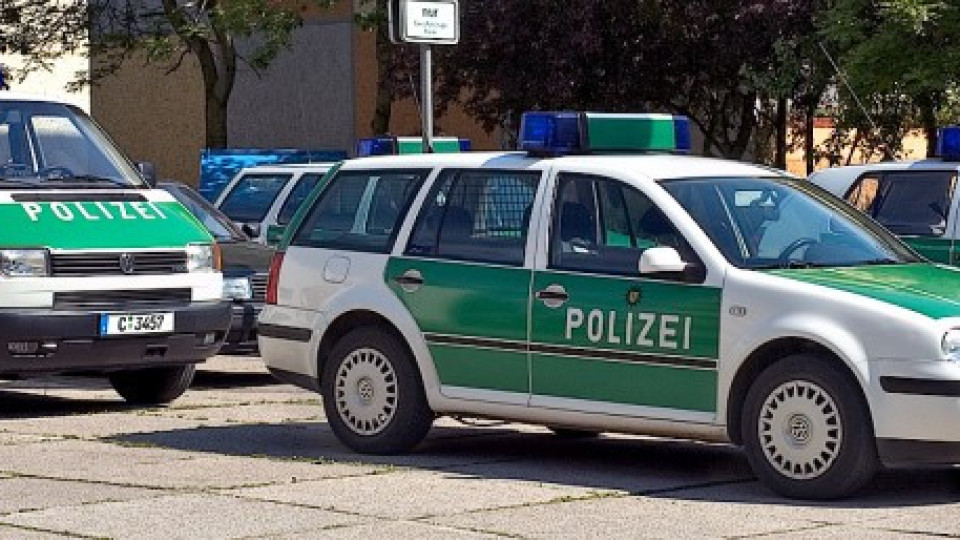 Мъж застреля двама в Германия | StandartNews.com