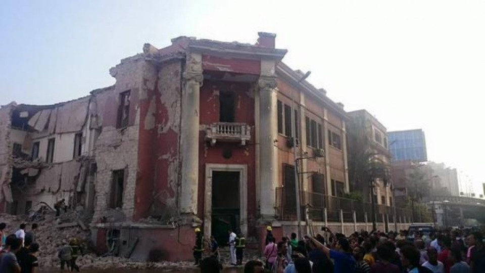 Силен взрив разтърси Кайро | StandartNews.com