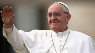  Папата: Идеологиите водят до диктатури