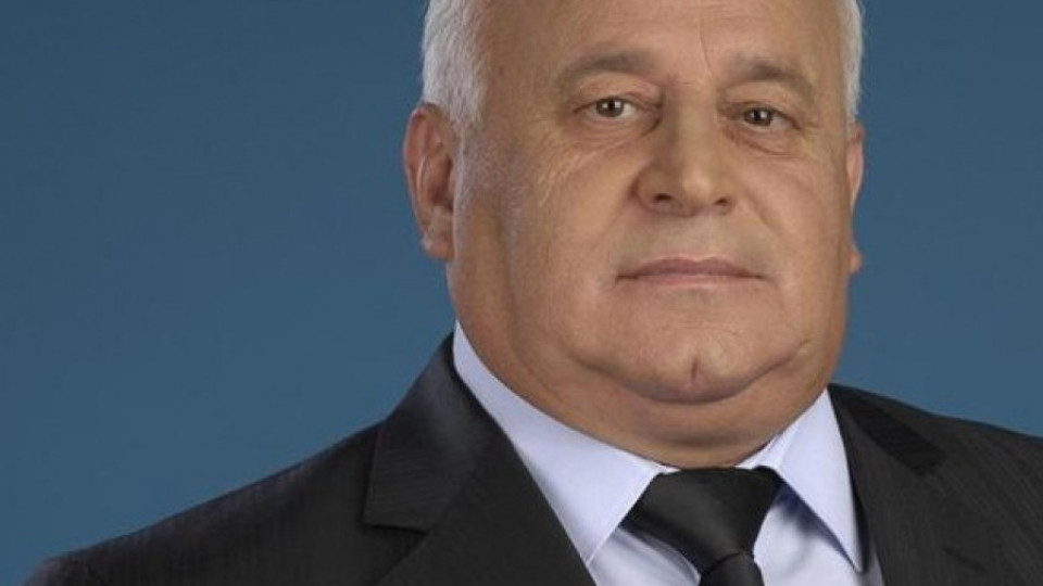 Поискаха прекратяване на правомощия кмета на Ботевград | StandartNews.com