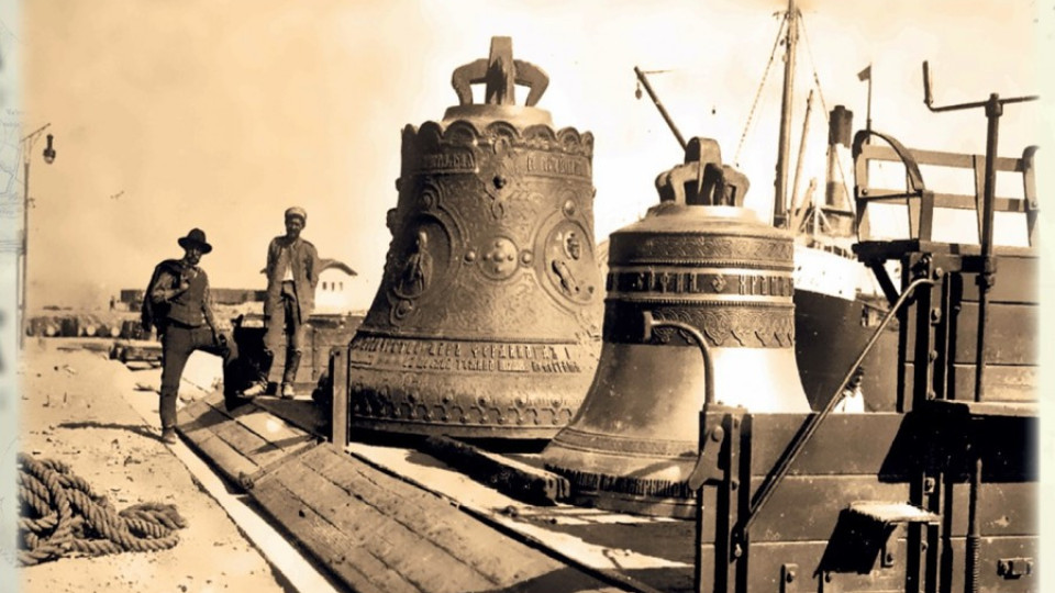 Разтоварвали са камбаните на „Св.Александър Невски” във Варна през 1909 | StandartNews.com