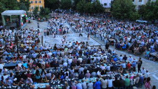 Над 3 000 на ифтар в Момчилград
