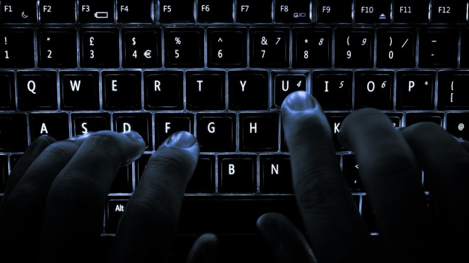 ГДБОП задържа киберпрестъпник от международна група за порнография | StandartNews.com