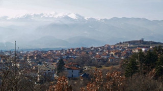 Поливане на градини докара режим на водата в две села