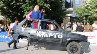 Най-силните мъже мерят сили в Приморско