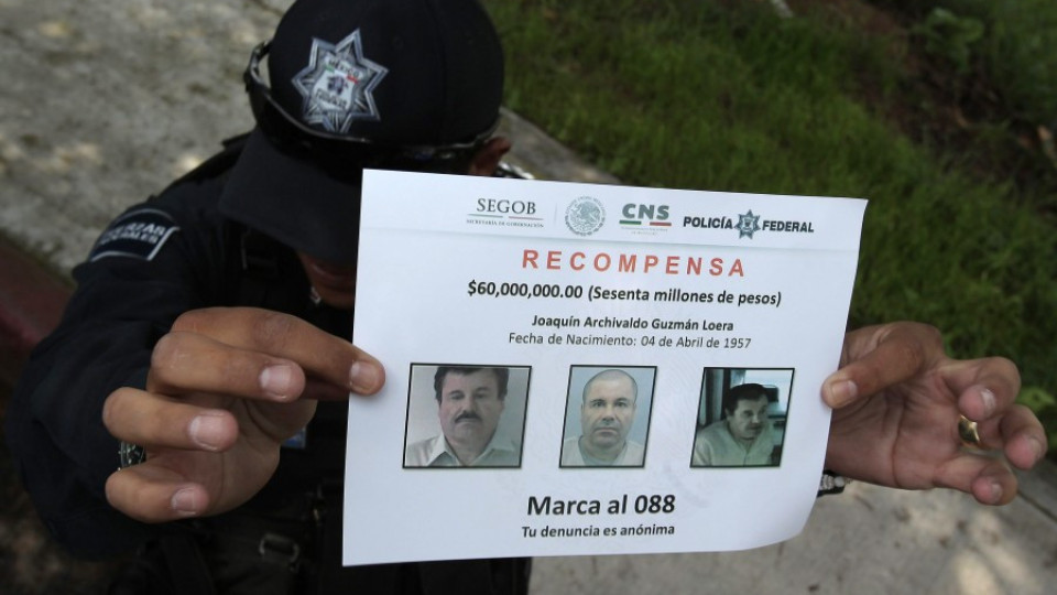 10 000 ченгета търсят Ел Чапо | StandartNews.com