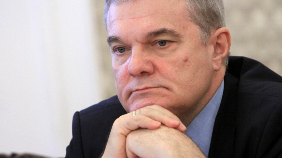 Румен Петков: Христо Иванов е слаб министър!  | StandartNews.com