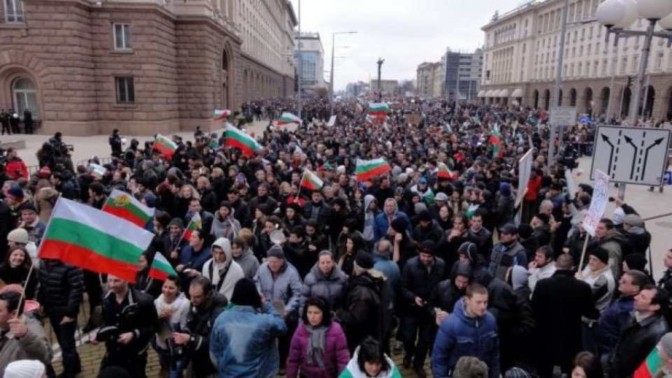Половината българи: Политици разпалват проблемите с ромите | StandartNews.com
