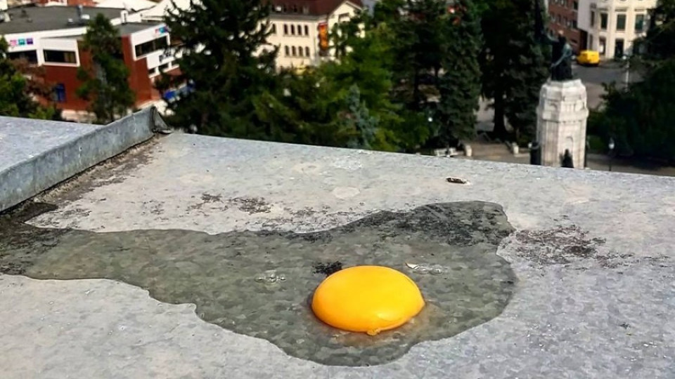 Във Велико Търново пържат яйце на ламарина | StandartNews.com