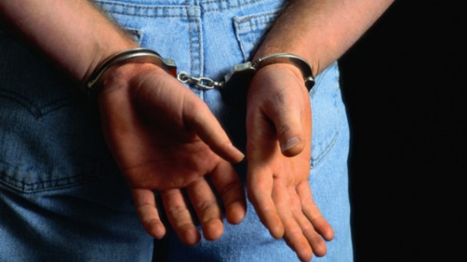Арестуваха наркобанда в Слънчевбряг | StandartNews.com