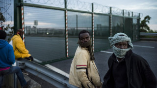 Франция и Великобритания искат помощ от ЕС за имигрантите