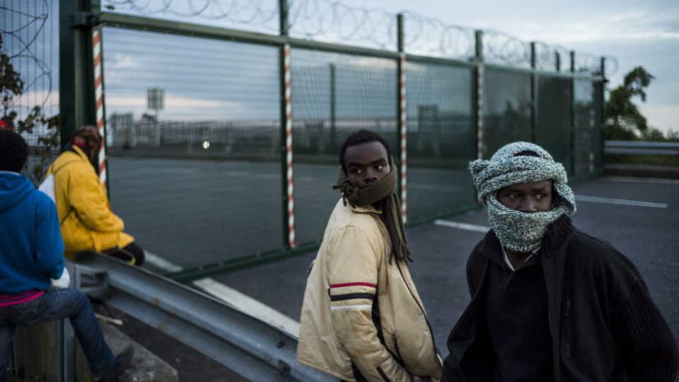 Франция и Великобритания искат помощ от ЕС за имигрантите | StandartNews.com