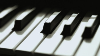 13-годишен пианист триумфира във Виена