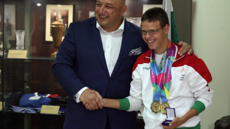 Кралев чака доклад  от IAAF за допинга | StandartNews.com