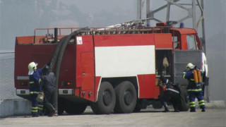 Пожарът в Пловдив е потушен, няма опасност от взрив