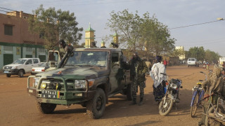 Приключи заложническата криза в Мали 